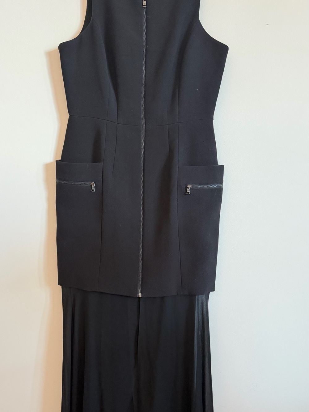 BCBGMaxAzria Black Sleeveless Zip-Front Jumpsuit with Pocket Zips